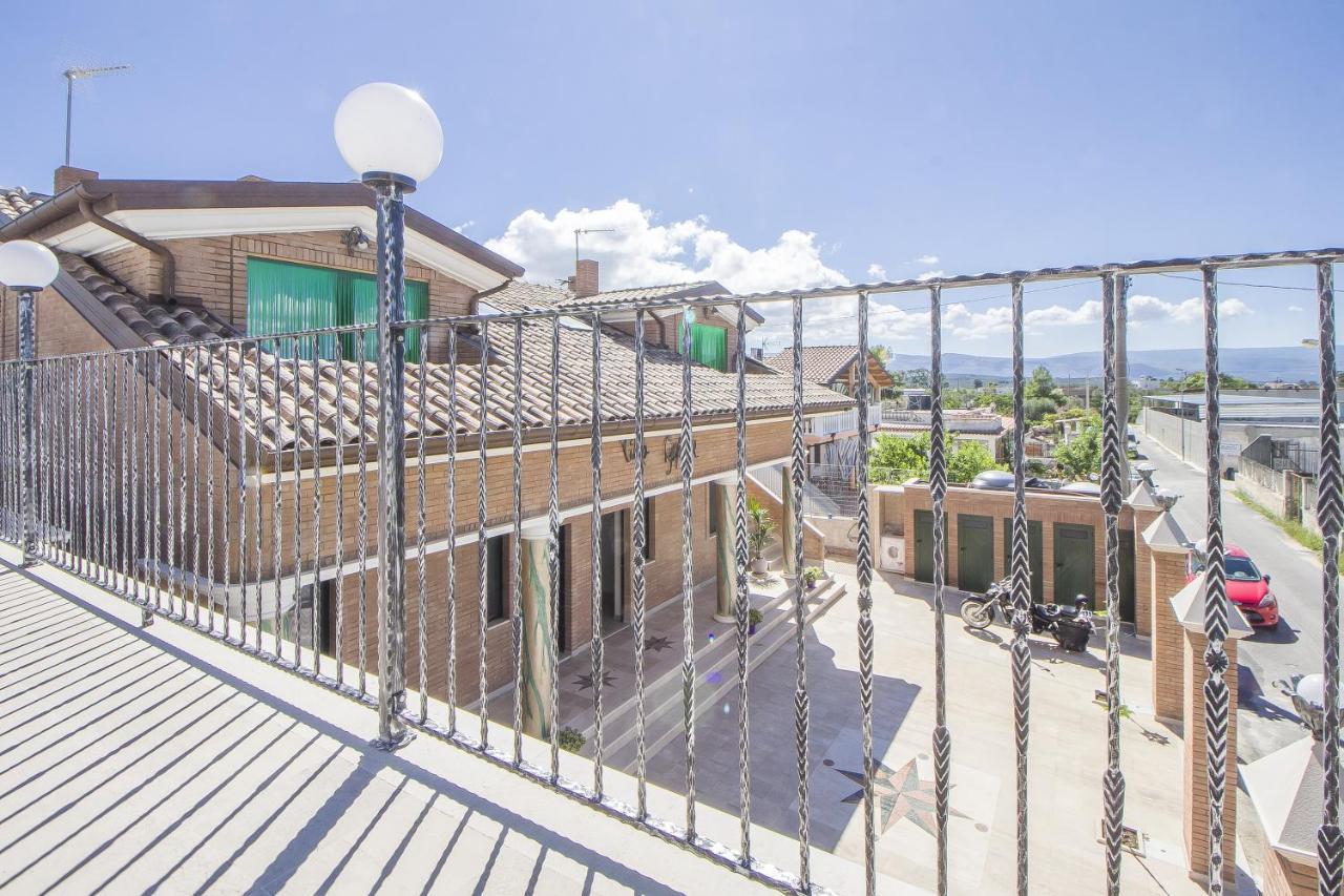 Villa Gentile Фоче-Варано Экстерьер фото